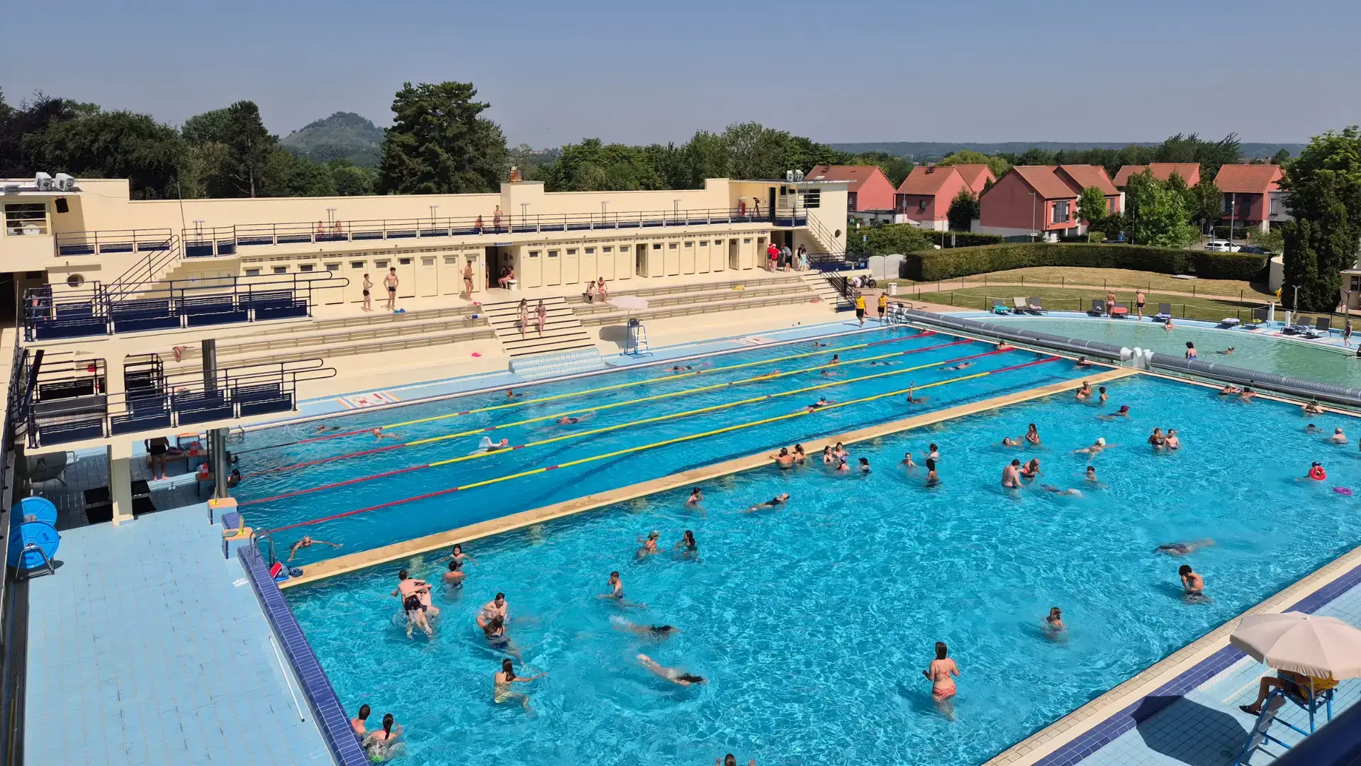 La piscine Art déco Roger Salengro – Les bassins